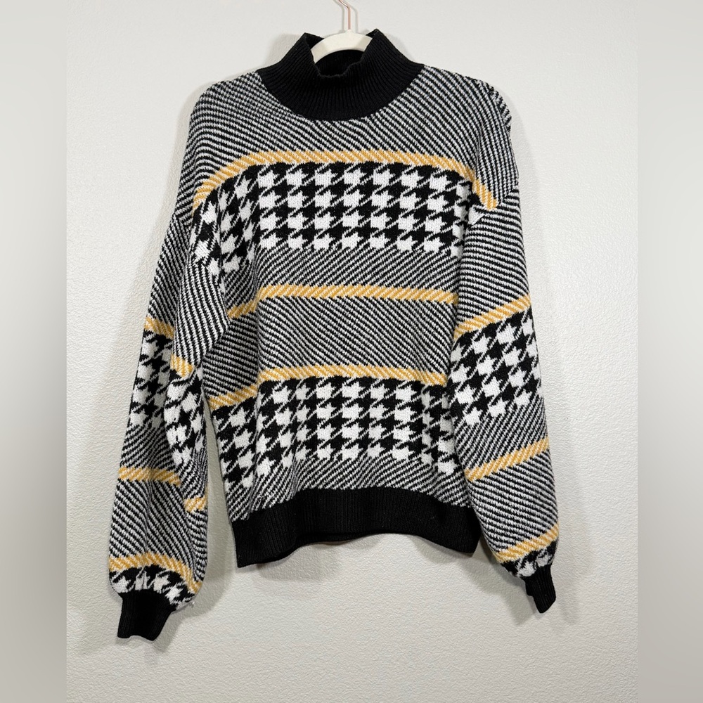 Belle by Belldini Sweater Black White Yellow Knit Houndstooth Turtleneck Women S